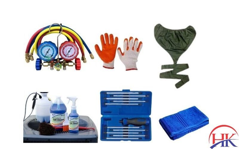 Bộ dụng cụ chuyên dụng để vệ sinh máy lạnh tại nhà.