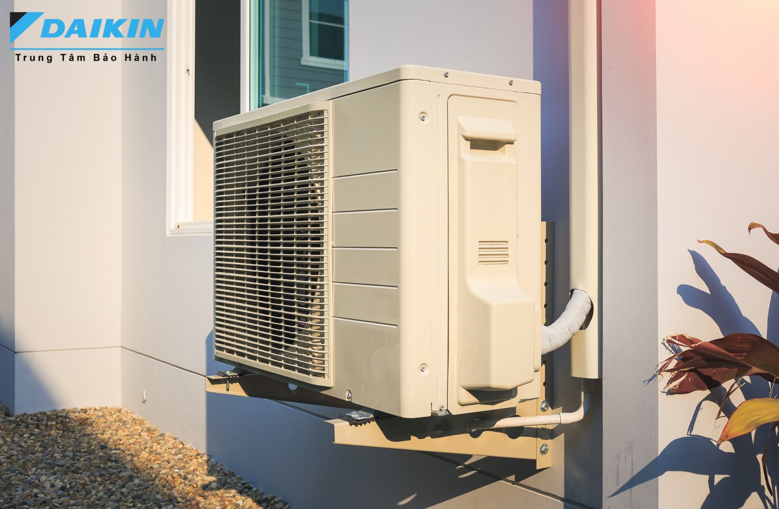 Cục nóng điều hòa Daikin quá nóng ảnh hưởng hiệu suất làm lạnh