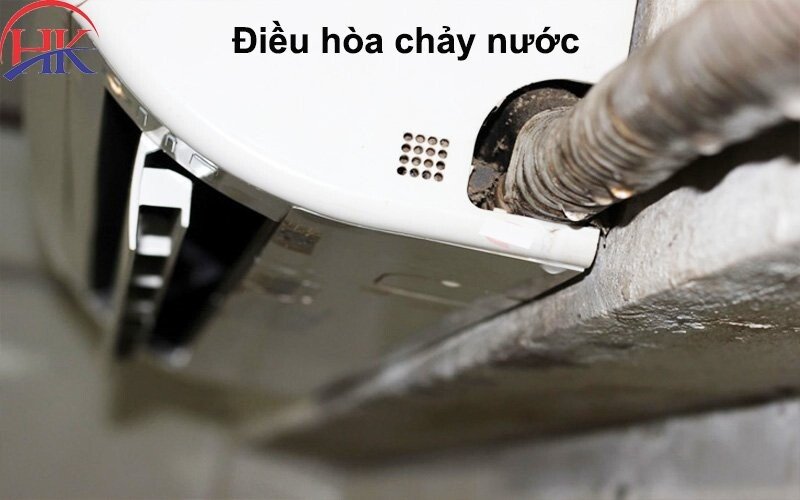Dấu hiệu điều hòa bị chảy nước cần được sửa chữa