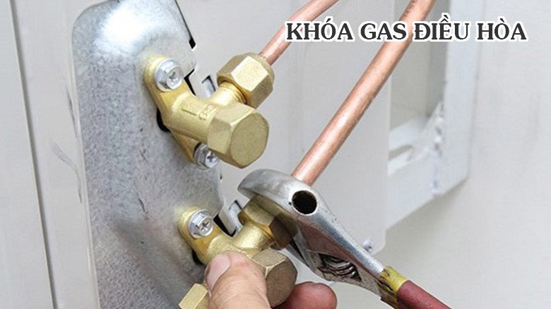 Hình ảnh minh họa cách khóa van gas trên cục nóng điều hòa