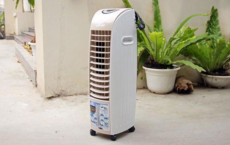 Máy làm mát không khí FujiE AC-18B với tấm làm mát tổ ong