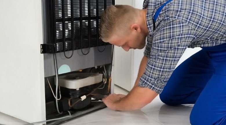 Tủ lạnh hết hoặc thiếu gas môi chất lạnh là nguyên nhân khiến đá không đông