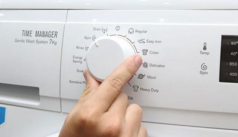 Bảng điều khiển và các chế độ giặt trên máy giặt Electrolux