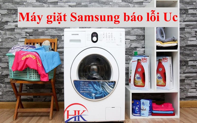 Hình ảnh máy giặt Samsung hiển thị mã lỗi Uc trên màn hình