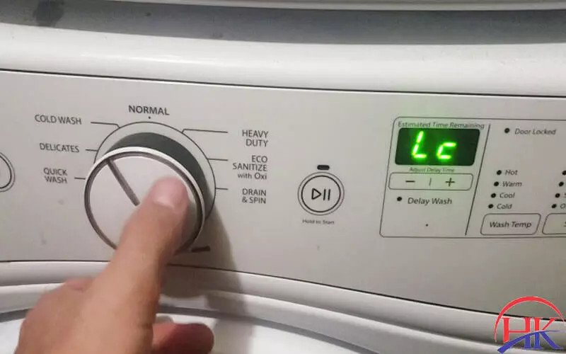 Kiểm tra lồng giặt máy giặt LG khi gặp lỗi LE