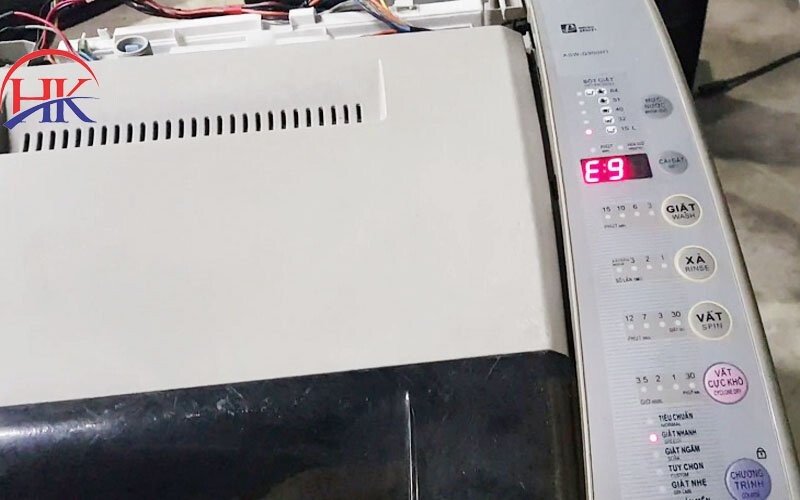 Kiểm tra tổng thể máy giặt Aqua khi gặp sự cố