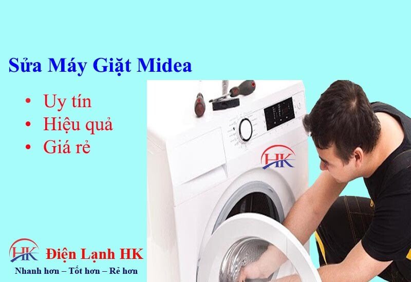 Kỹ thuật viên kiểm tra sửa máy giặt Midea