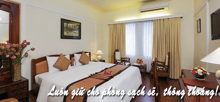 Làm sạch phòng và vệ sinh điều hòa giúp không khí trong lành khi trẻ bị sốt