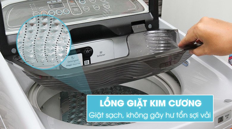 Lồng giặt kim cương của máy giặt Samsung với lỗ thoát nước nhỏ