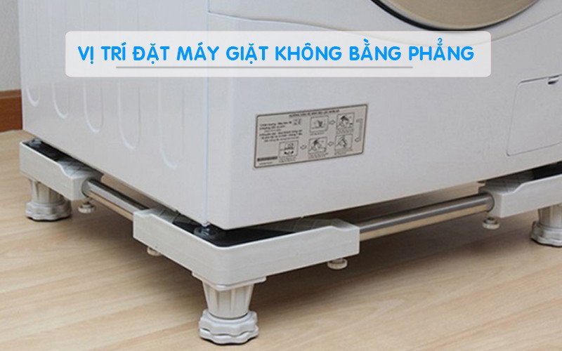 Minh họa máy giặt Toshiba bị lỗi E3 do đặt trên nền không cân bằng