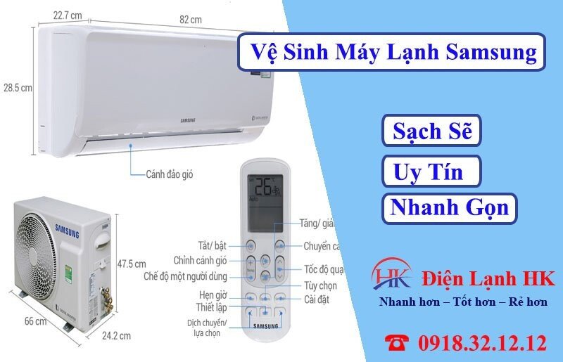 Người dùng đang thực hiện vệ sinh dàn lạnh máy điều hòa Samsung
