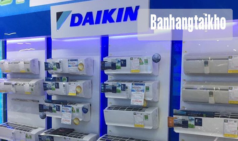 So sánh thiết kế máy điều hòa 9000BTU Panasonic và Daikin