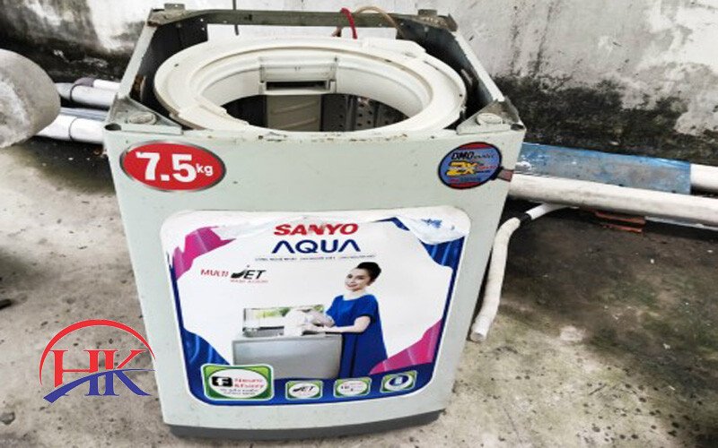 Tổng quan về chiếc máy giặt Sanyo cửa trên