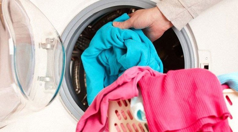Vị trí lắp đặt máy giặt Aqua không bằng phẳng dẫn đến lỗi U3