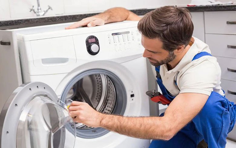 Vị trí ống thoát nước máy giặt cần được lắp đặt đúng kỹ thuật