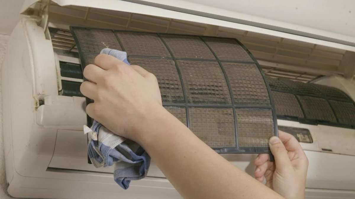 Cách sửa điều hòa bị chảy nước đơn giản tại nhà