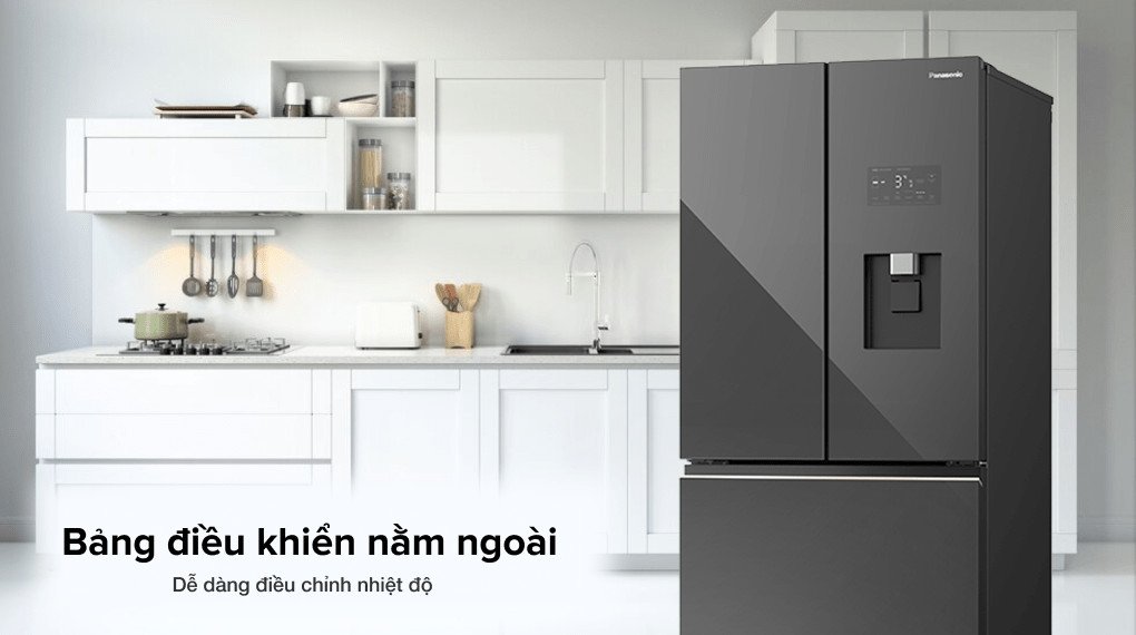 Bảng điều khiển cảm ứng ngoài của tủ lạnh Panasonic Inverter 495 lít