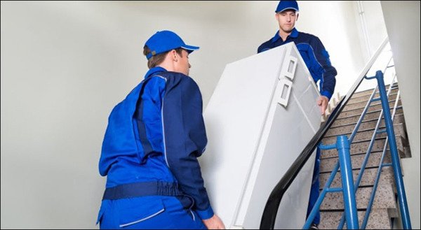 Cách vận chuyển tủ lạnh đúng cách để đảm bảo an toàn thiết bị