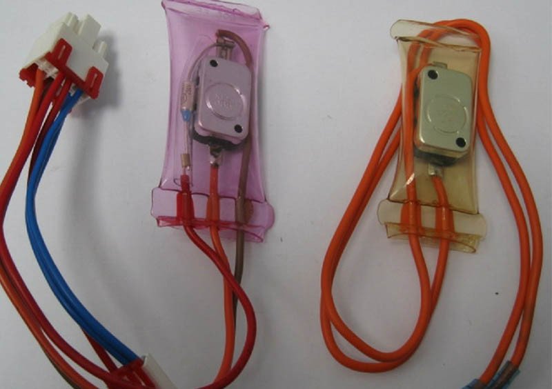 Cảm biến nhiệt độ (thermostat) của tủ lạnh, linh kiện điều khiển làm lạnh