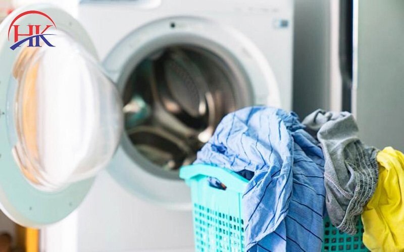 Đảm bảo khối lượng quần áo phù hợp khi sấy để tránh quá tải