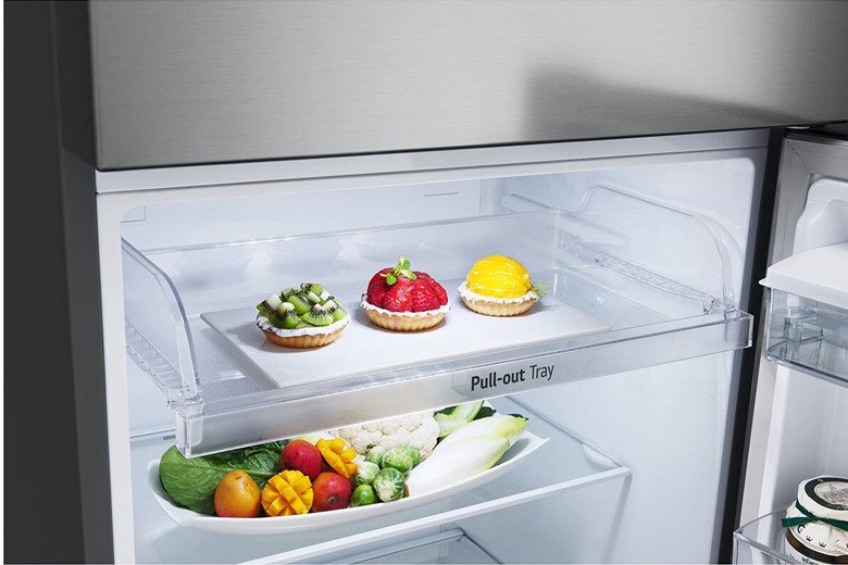 Không gian nội thất và khay kệ linh hoạt của tủ lạnh LG GN-D372PS