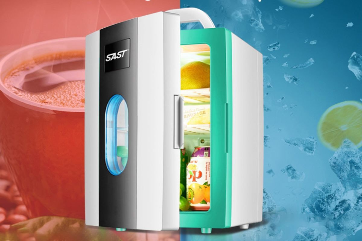 Mẫu tủ lạnh mini SAST ST10L dung tích 10 lít, giá dưới 2 triệu, với công nghệ làm lạnh tiên tiến