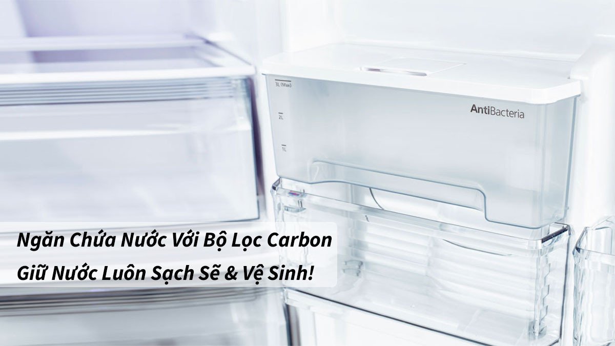 Ngăn chứa nước trên tủ lạnh Panasonic NR-BV280WKVN có bộ lọc carbon kháng khuẩn