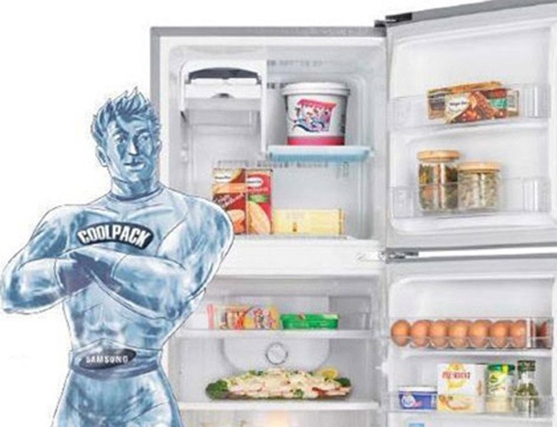 Ngăn đông tủ lạnh Samsung với tấm Mr.Coolpack màu xanh