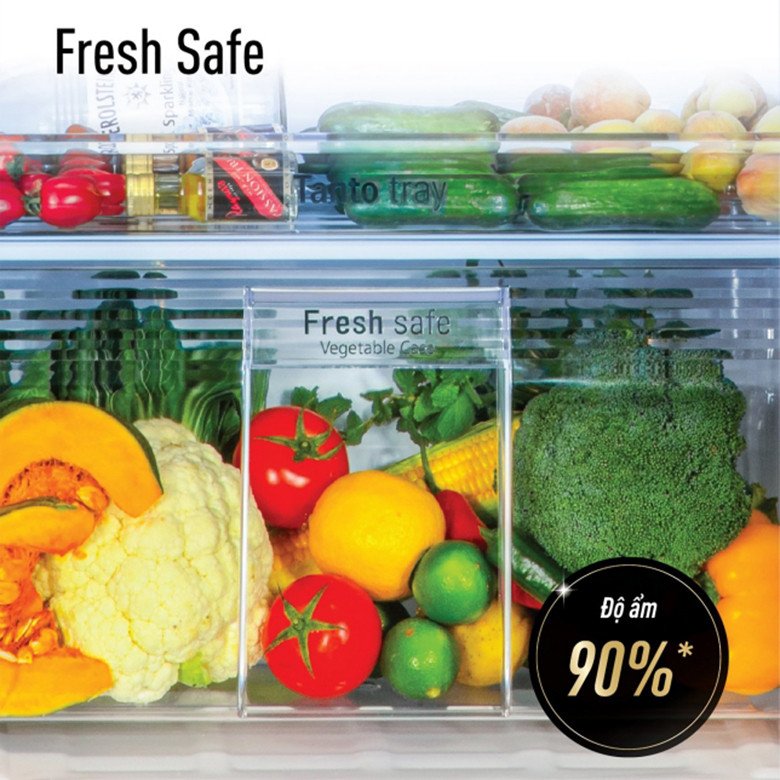 Ngăn rau củ FreshSafe trên tủ lạnh Panasonic Inverter 234 lít NR-TV261APSV giữ độ ẩm tối ưu cho rau quả.