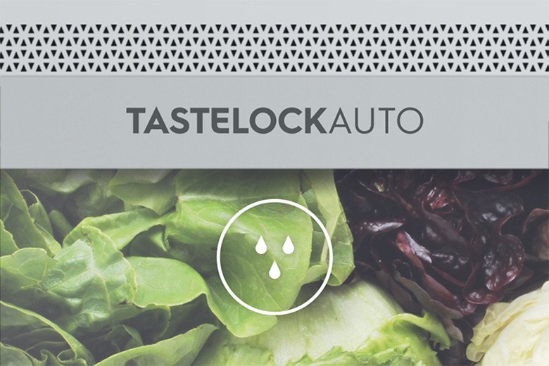 Ngăn rau quả TasteLockAuto của tủ lạnh Electrolux EBB3742K A