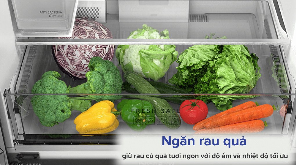 Ngăn rau quả với khả năng giữ tươi tối ưu trên tủ lạnh Panasonic 540 lít
