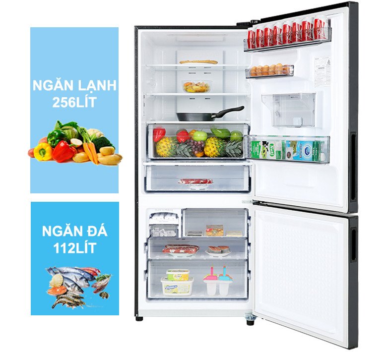 Nội thất rộng rãi và các khay kệ của tủ lạnh Panasonic 368 lít