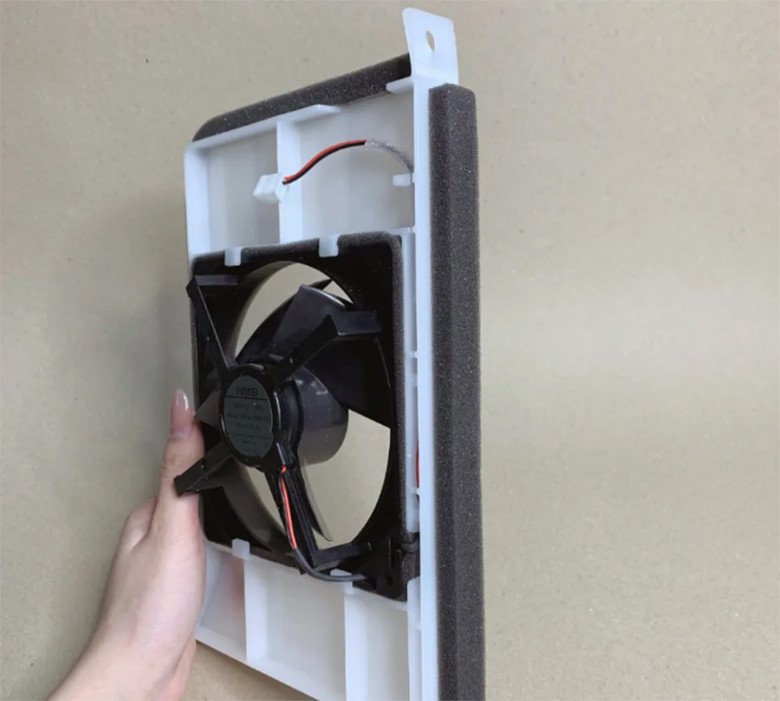 Quạt tản nhiệt của dàn nóng tủ lạnh Hitachi