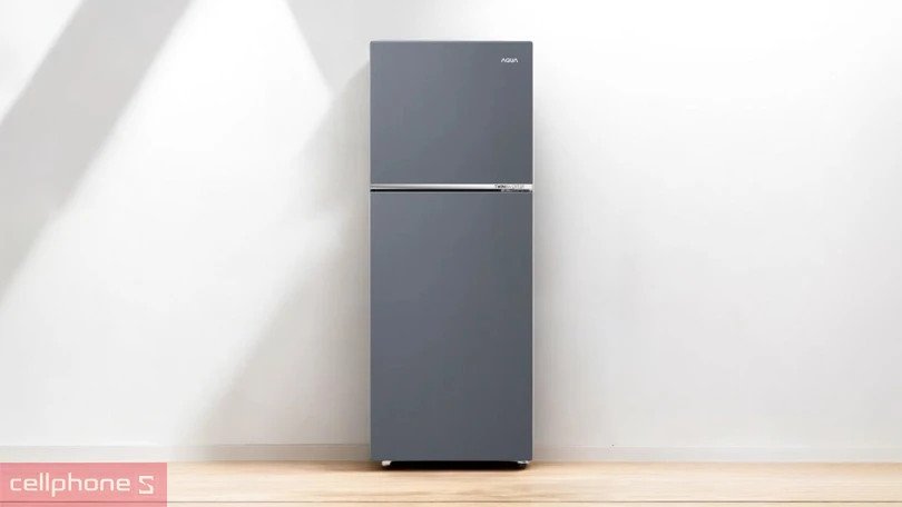 Thiết kế thép sơn tĩnh điện của tủ lạnh Aqua AQR-T380FA(SL) 328 lít