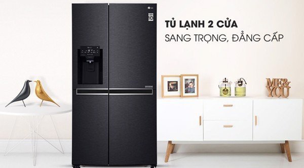 Tủ lạnh LG Inverter GR-D247MC màu đen sang trọng trong căn bếp hiện đại