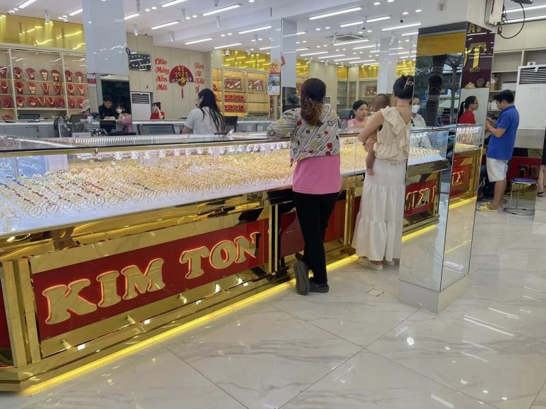 Cửa hàng Tiệm Vàng Kim Tôn Long Thành